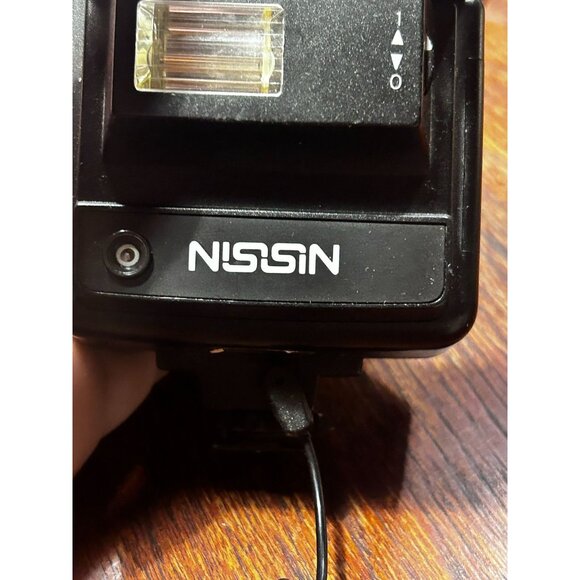 Vintage Nissin Electric Camera Shoe Mount Flash Model 360TW - Picture 2 of 7